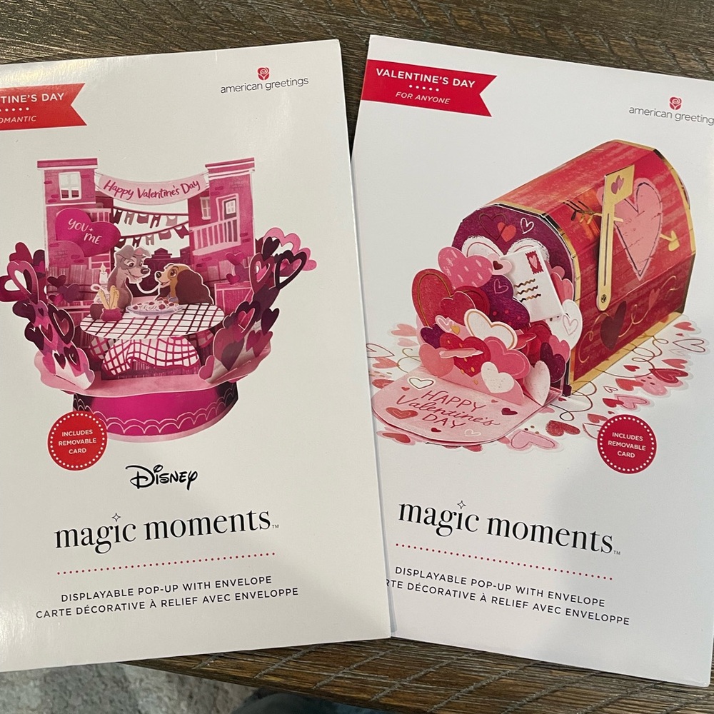 Large display Magic Moments Valentine's Cards